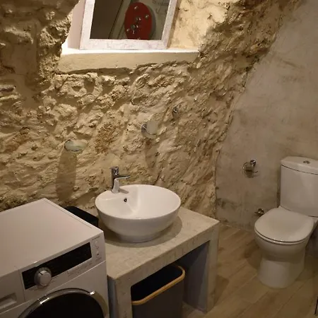 Niamalfi Аципопуло